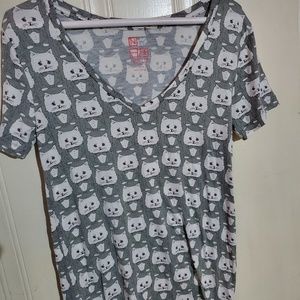 Cat Print V-Neck